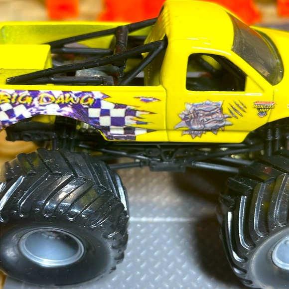 Mini Big Dawg - Picture 2 of 3